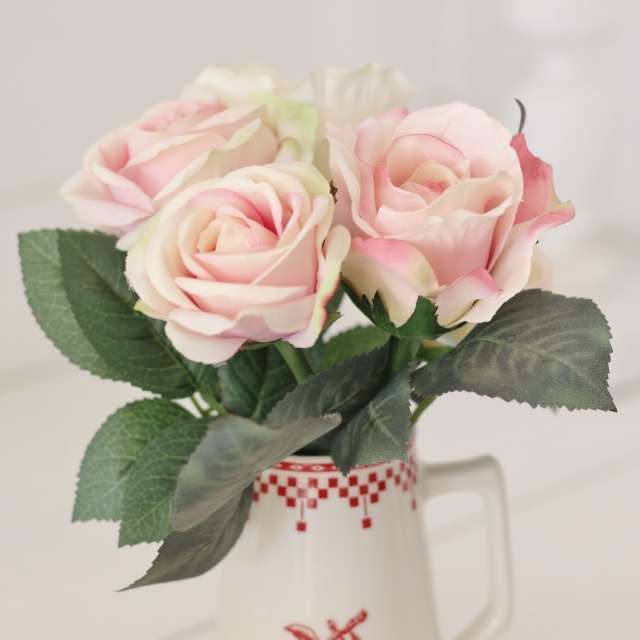 Bouquets de roses anciennes artificielles romantiques