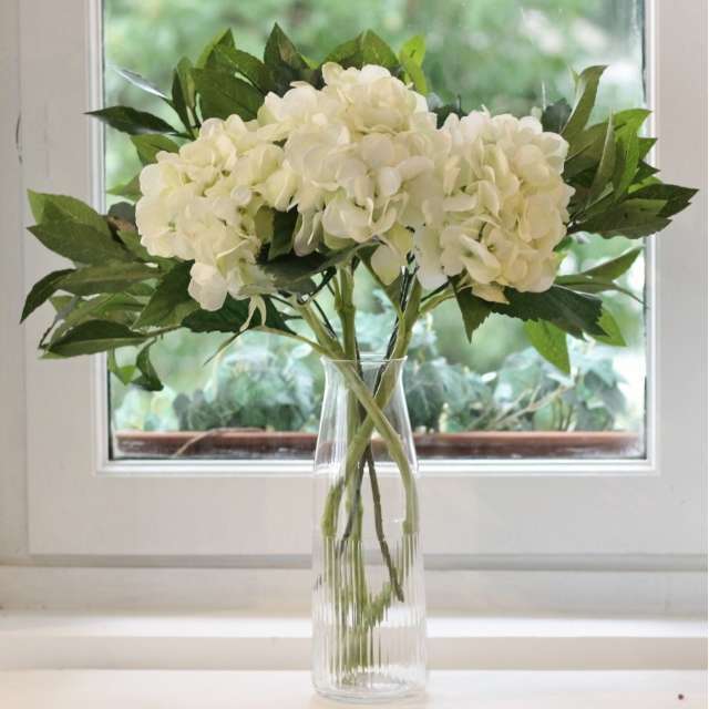 Vase à fleurs ambiance Rétro comptoir de famille